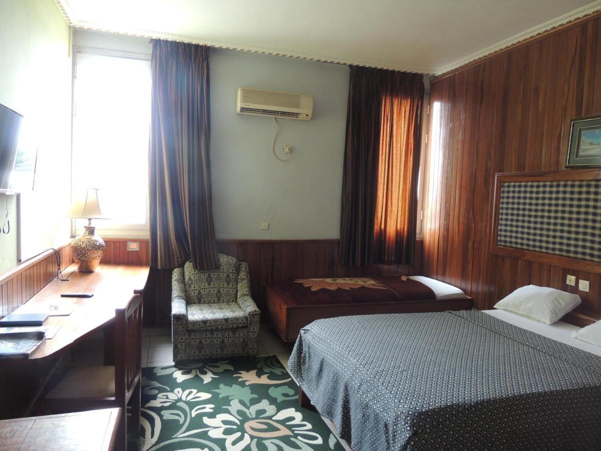 Hotel Saffana Douala Exterior photo